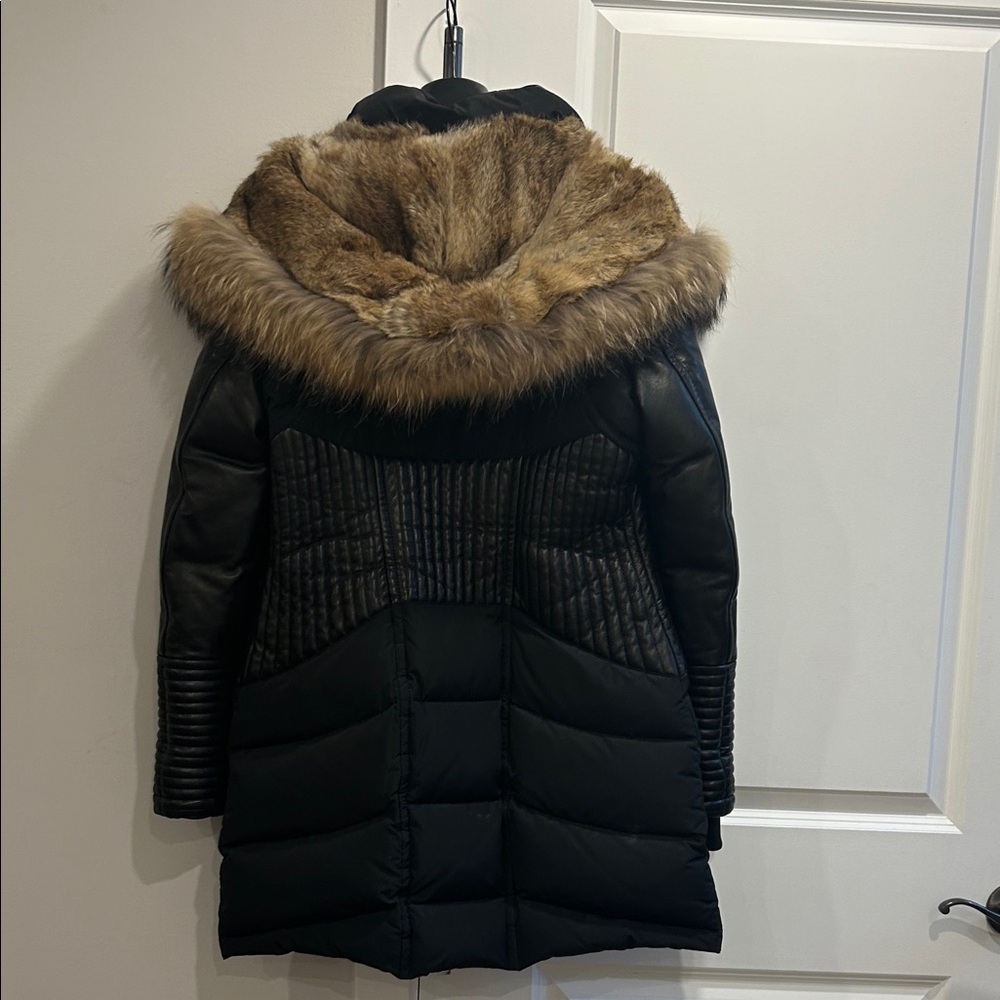 RUDSAK Shauna jacket with authentic arctic fox Fur Trim and leather sleeve - Picture 3 of 8